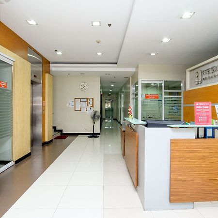 The Studio 87 Residences Manila Exterior photo