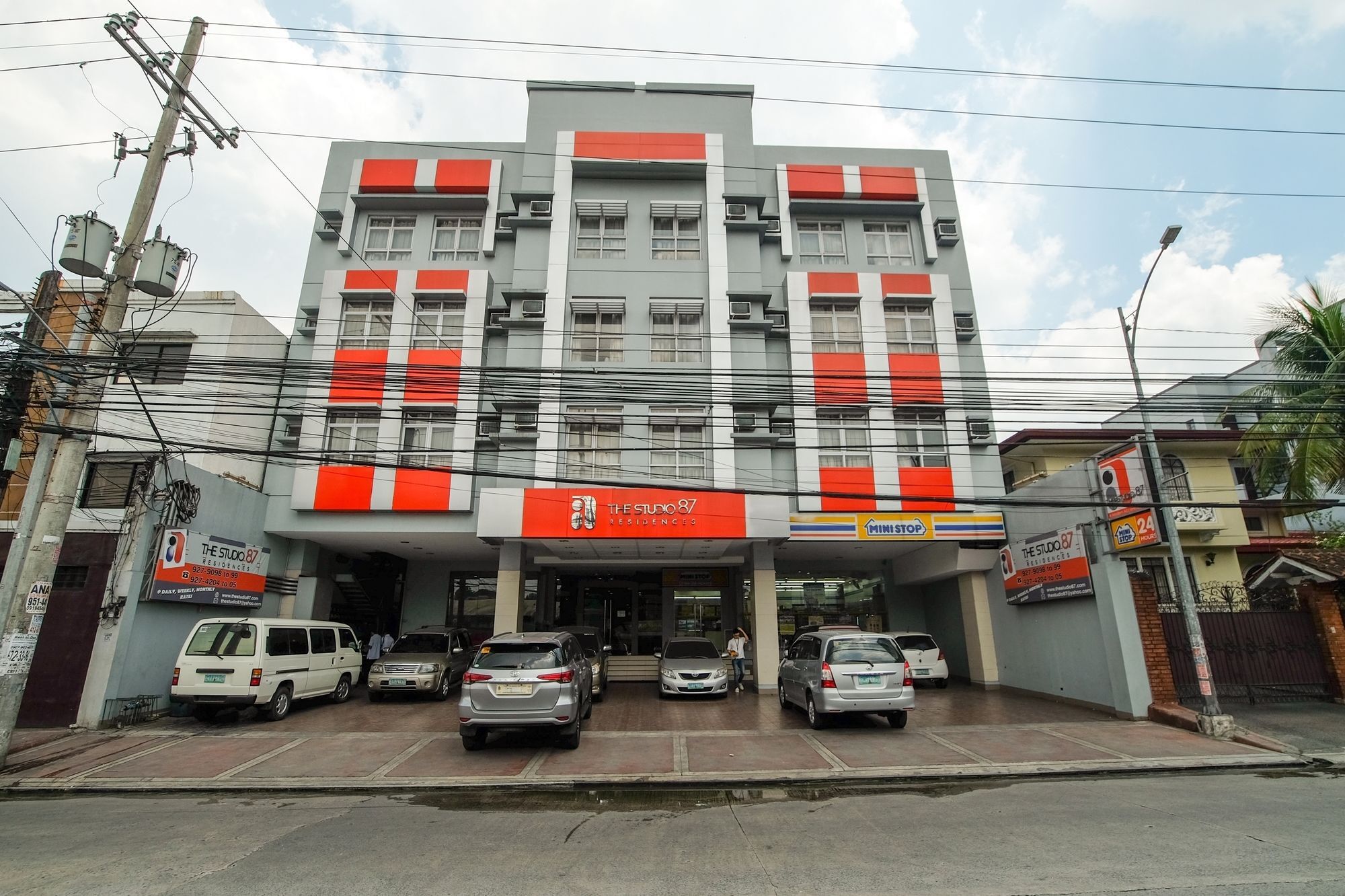 The Studio 87 Residences Manila Exterior photo