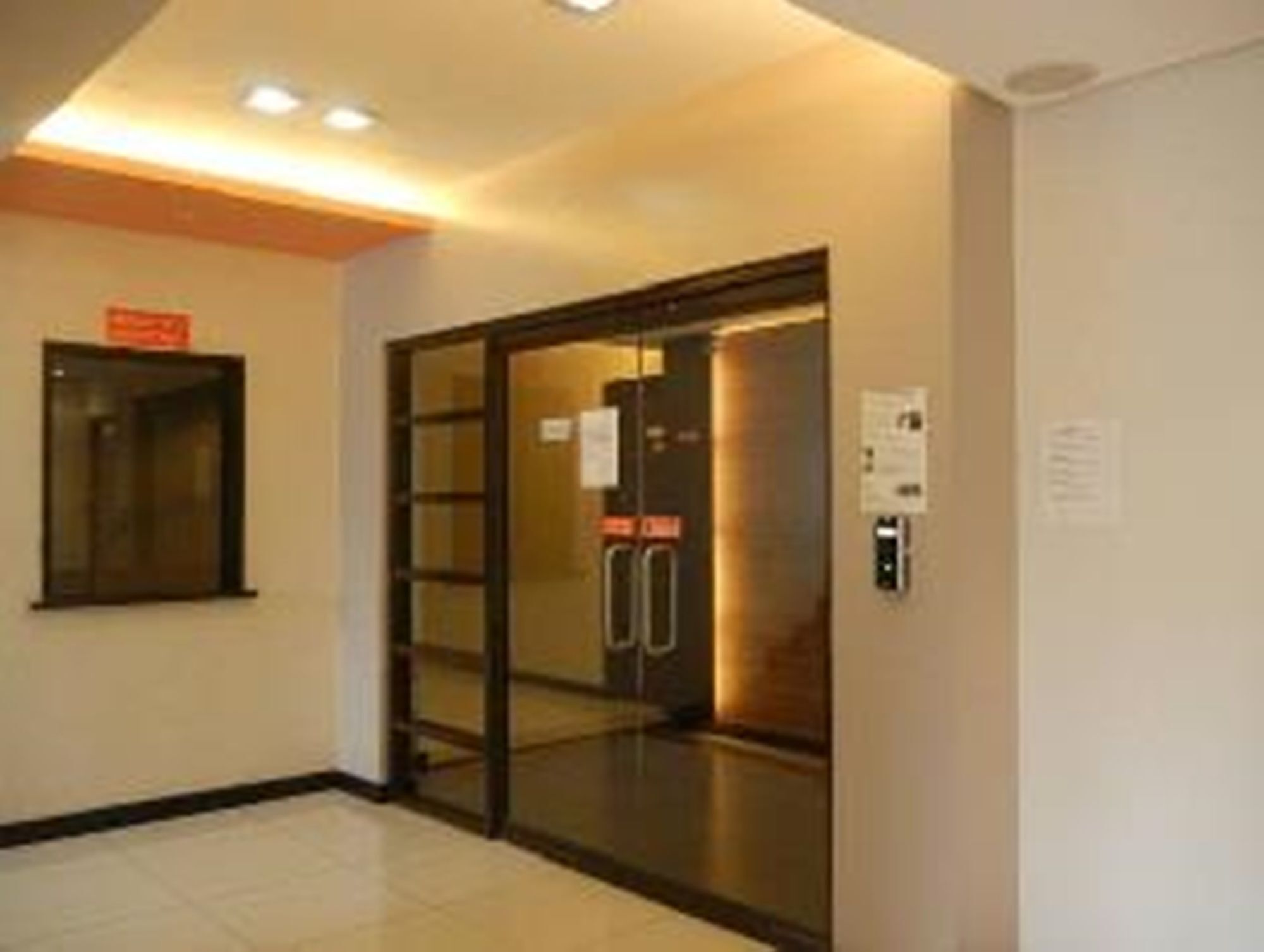 The Studio 87 Residences Manila Exterior photo