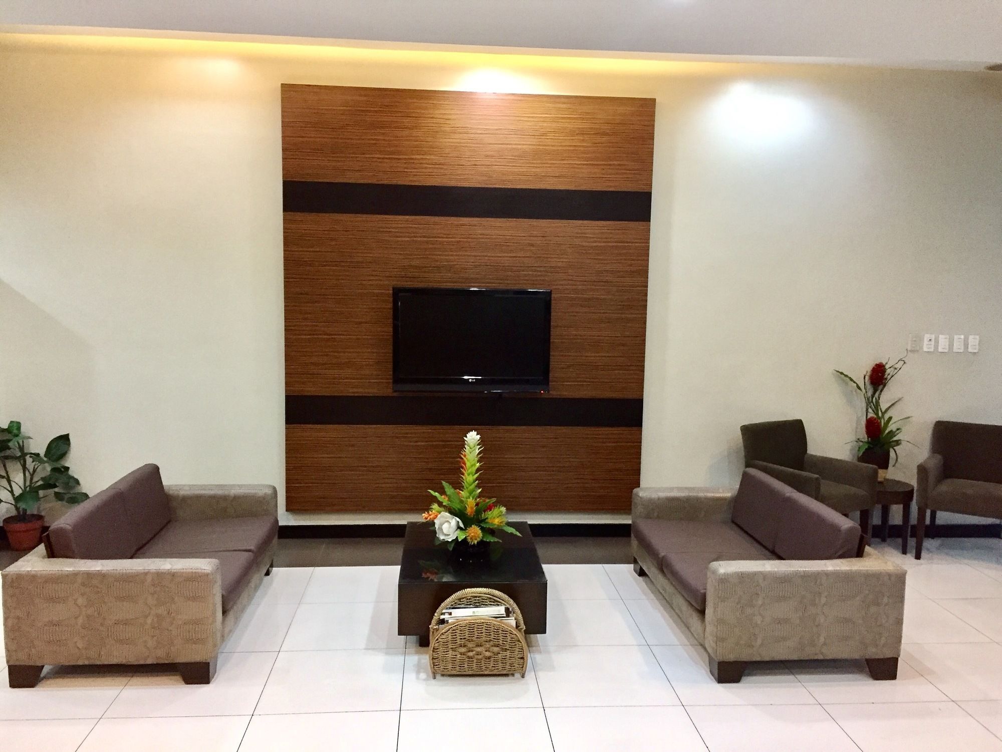 The Studio 87 Residences Manila Exterior photo